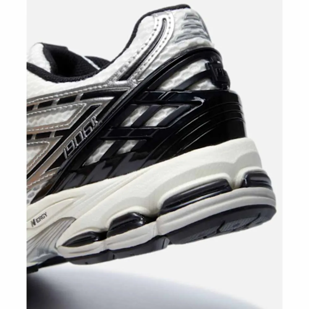Fashion New Balance Adults 1906 Trainers Grey