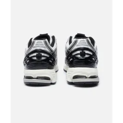 Fashion New Balance Adults 1906 Trainers Grey