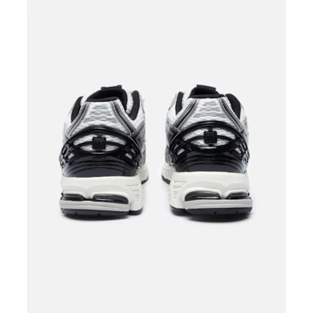 Fashion New Balance Adults 1906 Trainers Grey