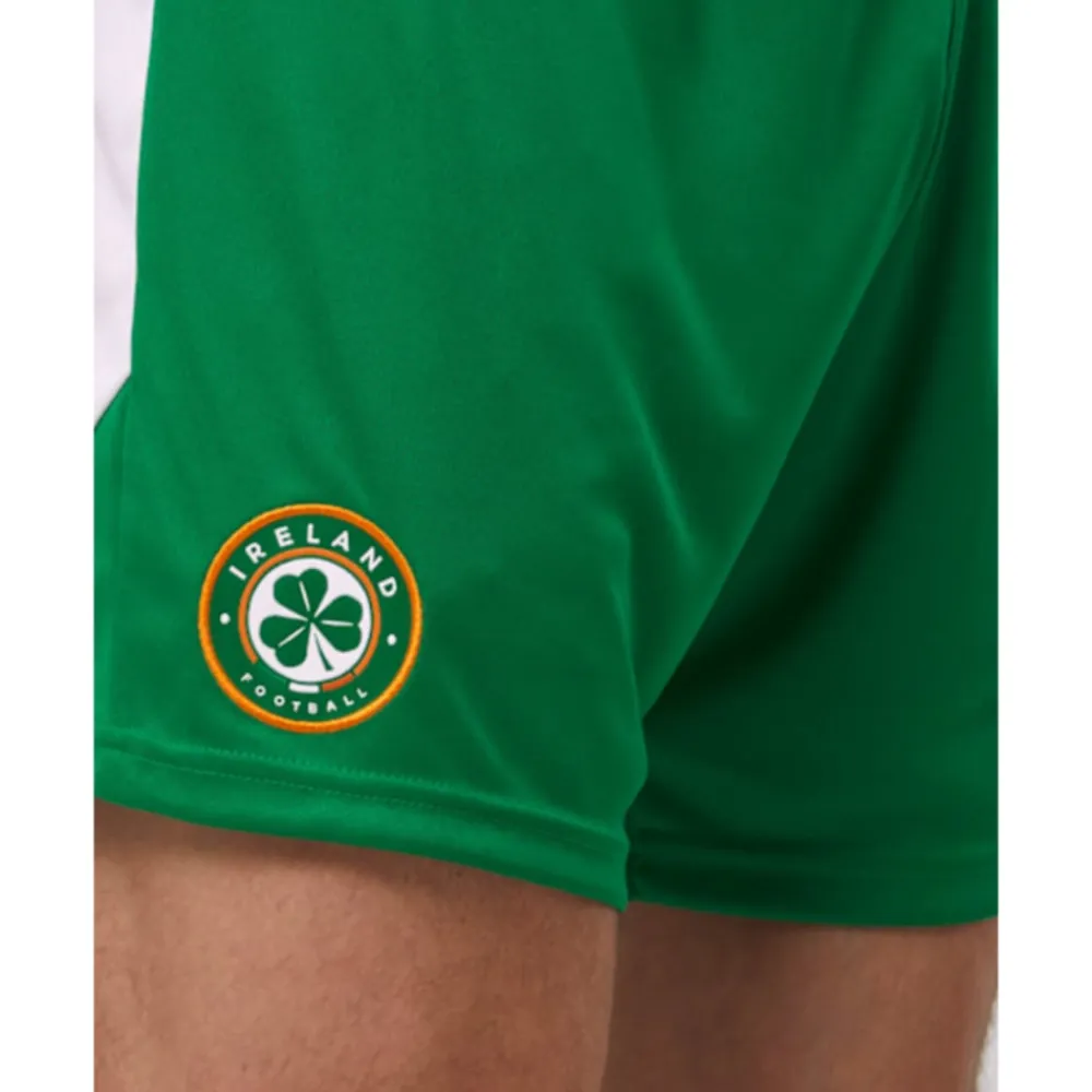 Hot Castore Adults Ireland Away Shorts Green