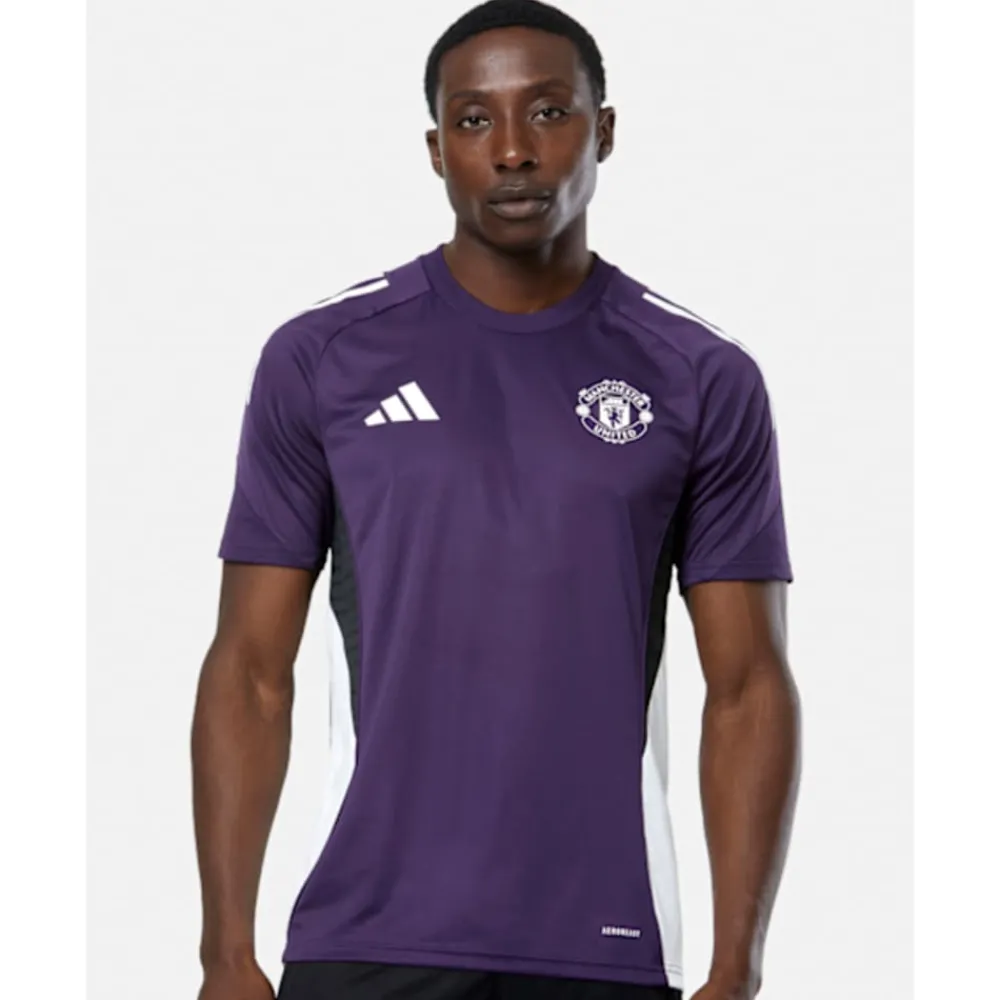 Clearance adidas Adults Manchester United Training T-Shirt Purple