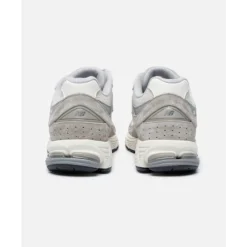 Hot New Balance Adults 2002R Trainers Brown