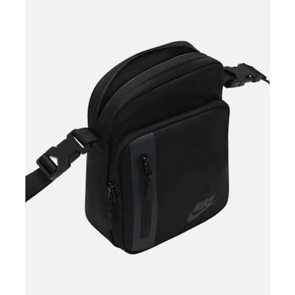 Best Nike Element Cross Body Bag Black