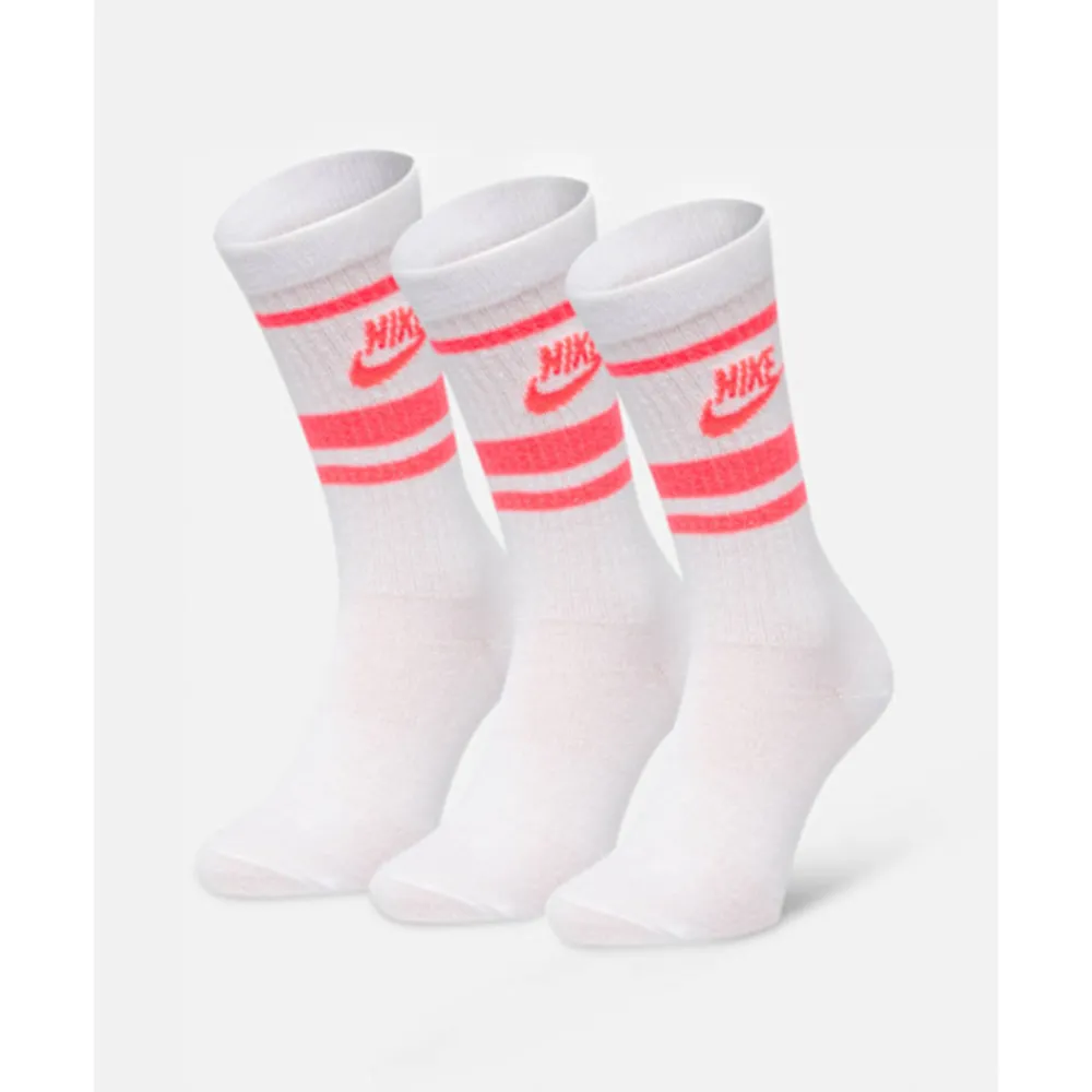 Clearance Nike Everyday Essential 3 Pack Crew Socks White