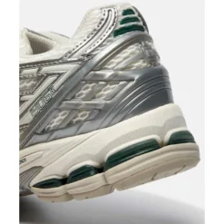 Online New Balance Mens 1906 Trainers White