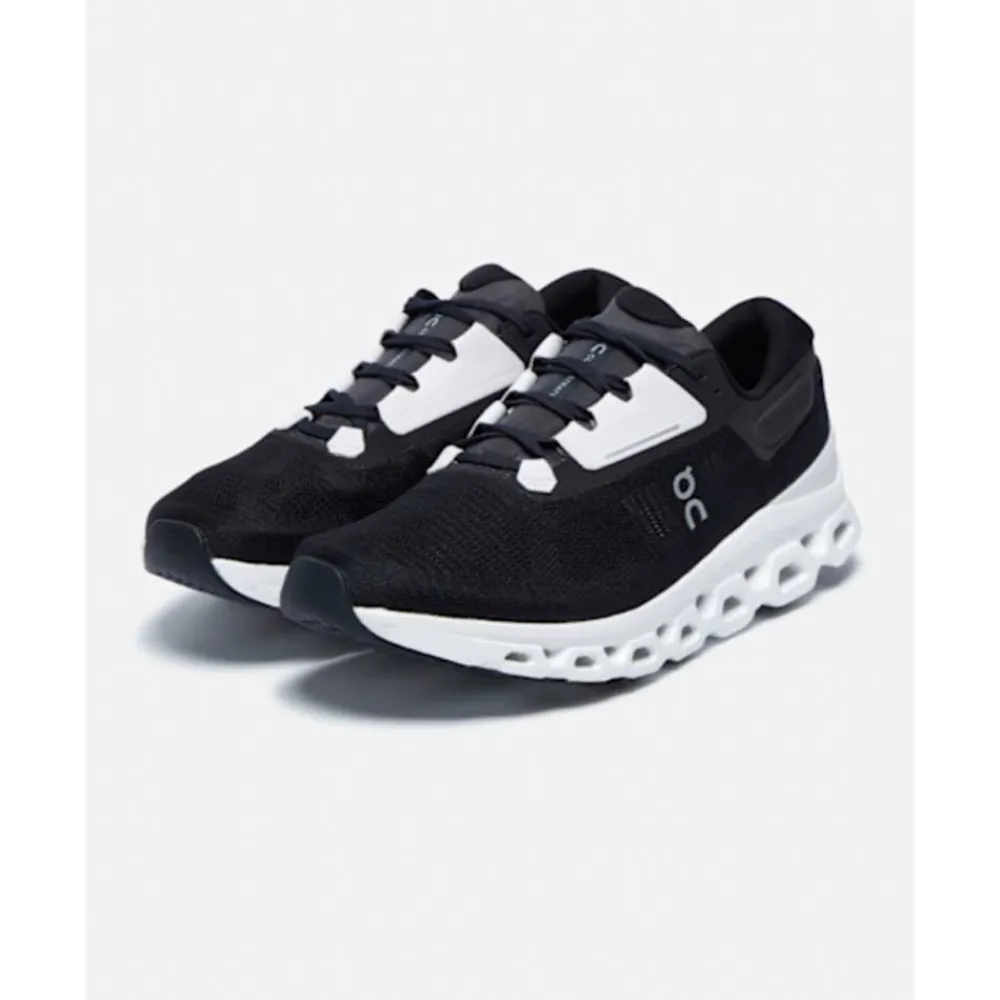 Fashion On Mens CloudStratus 3 Black