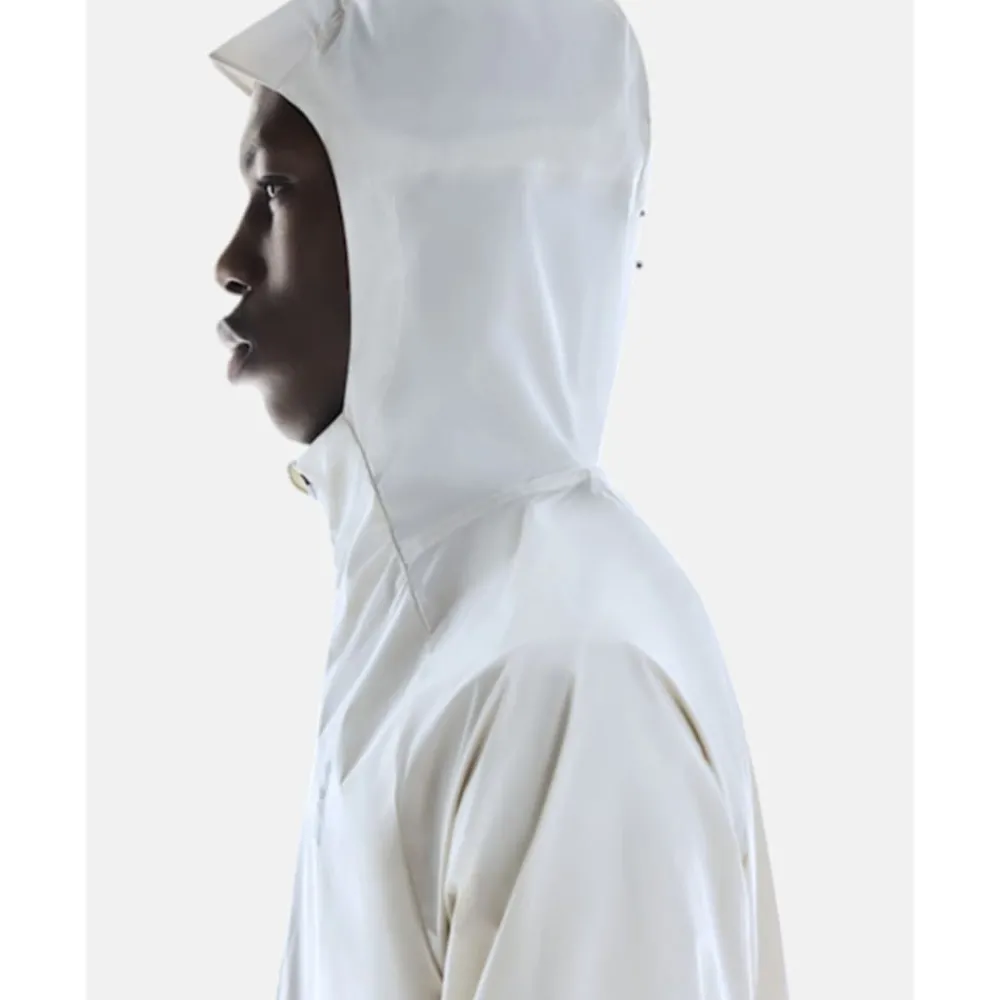 Online On Mens Core Woven Run Jacket Cream