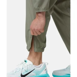 Outlet Nike Mens Form Woven Pant Green