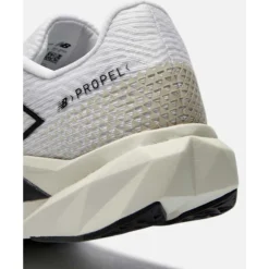 Clearance New Balance Mens Fuelcell Propel V5 White