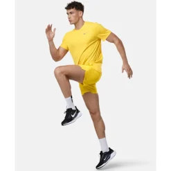 Clearance Nike Mens Miler T-Shirt Yellow