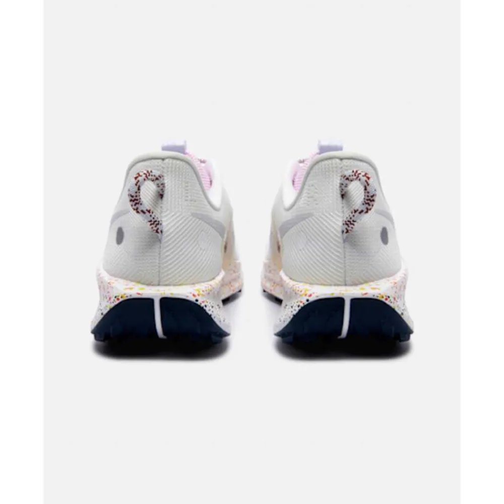 Best Nike Mens Pegasus Trail 5 White