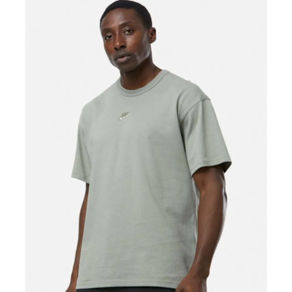 Fashion Nike Mens Premium Essential T-Shirt Green