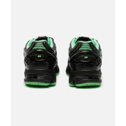 Fashion New Balance Mens 1906R Trainers Black