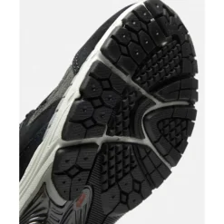 Clearance New Balance Mens 2002R Trainers Black