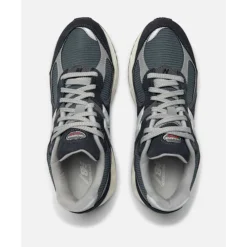Outlet New Balance Mens 2002R Trainers Navy
