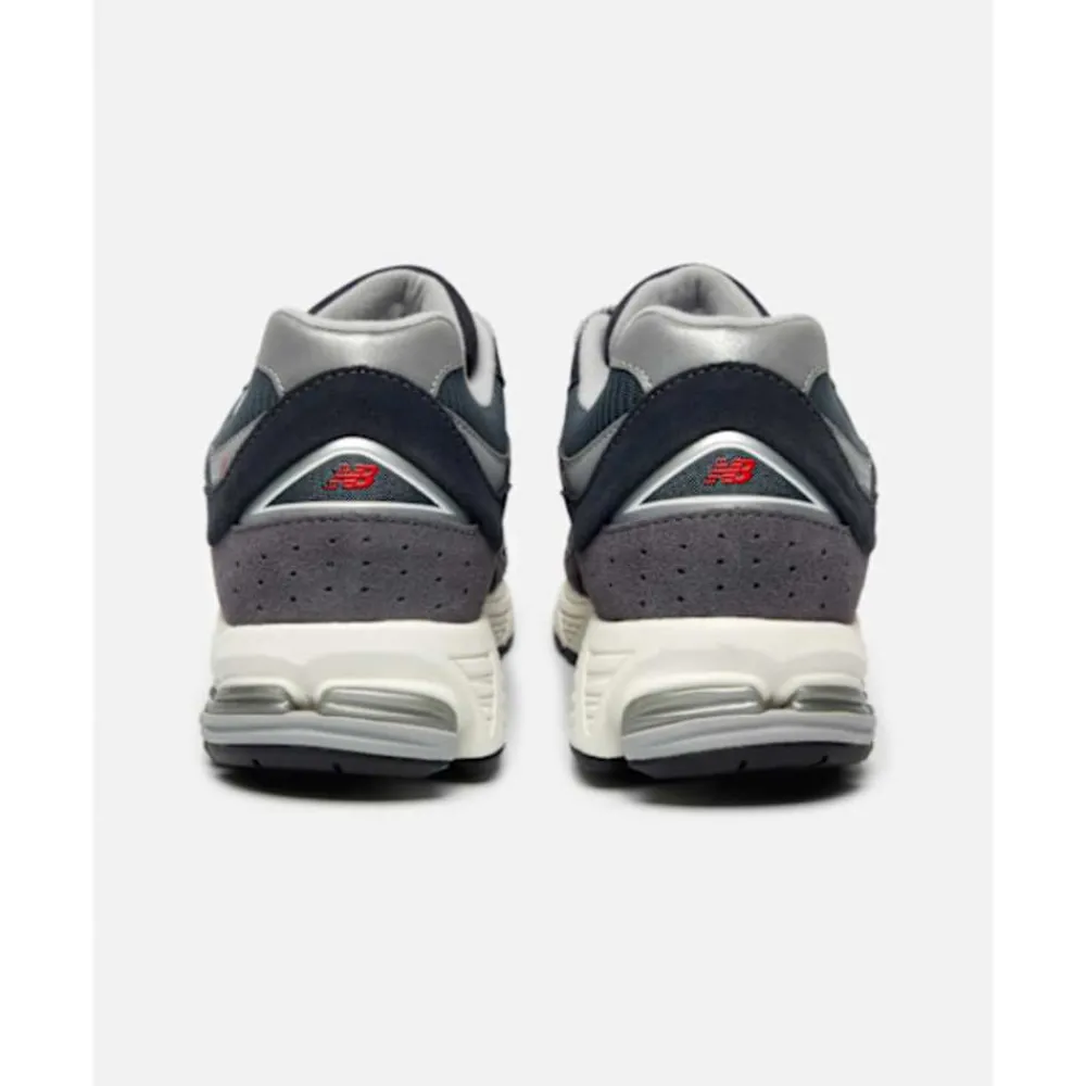 Outlet New Balance Mens 2002R Trainers Navy