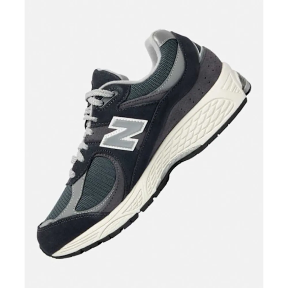 Outlet New Balance Mens 2002R Trainers Navy