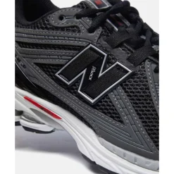 Outlet New Balance Mens 1906R Trainers Black