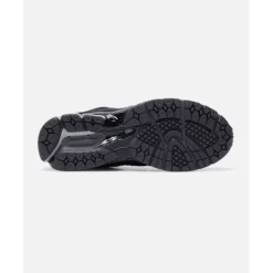 Outlet New Balance Mens 2002R Trainers Black