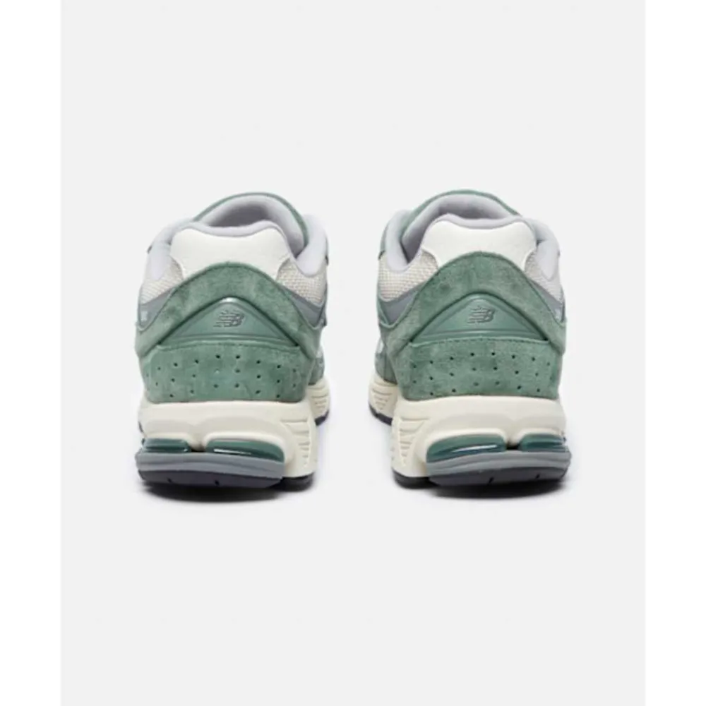 New New Balance Mens 2002R Trainers Green