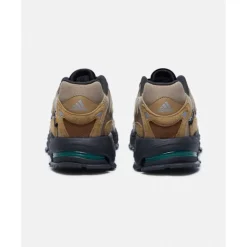 Online adidas Originals Mens Response CL Trail Brown