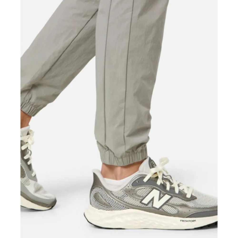 Outlet New Balance Mens Stretch Woven Joggers Grey