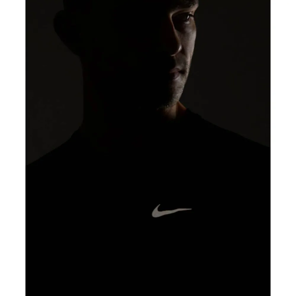 New Nike Mens Stride T-Shirt Black