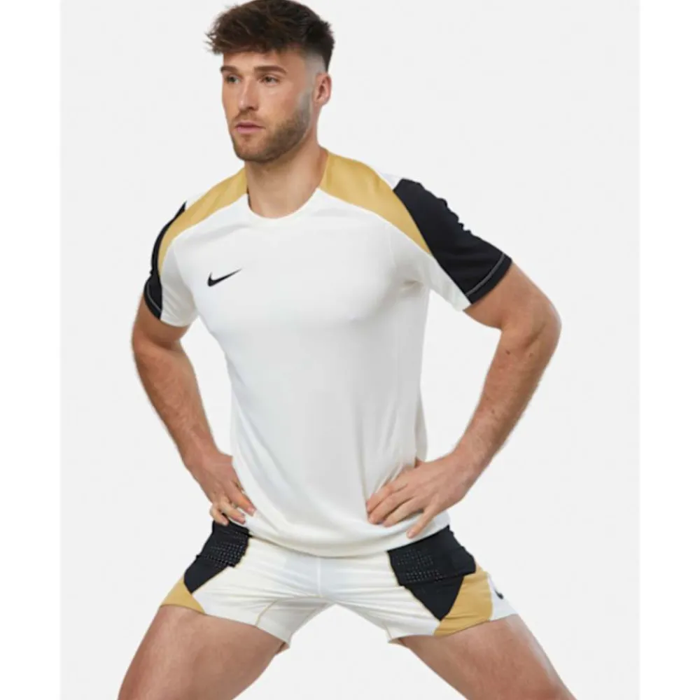 Clearance Nike Mens Strike T-Shirt Cream