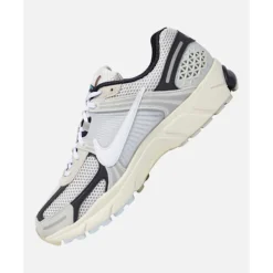 Outlet Nike Mens Vomero 5 White