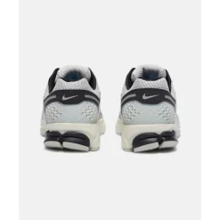 Outlet Nike Mens Vomero 5 White