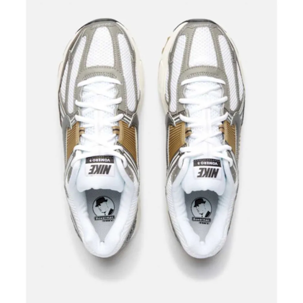 Clearance Nike Mens Zoom Vomero 5 Gold