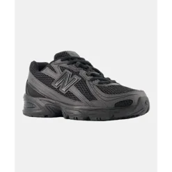 Discount New Balance Older Kids 740 Trainers Black