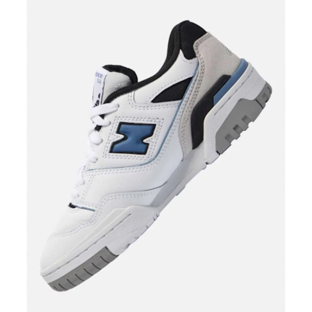 Discount New Balance Older Kids 550 Trainers White