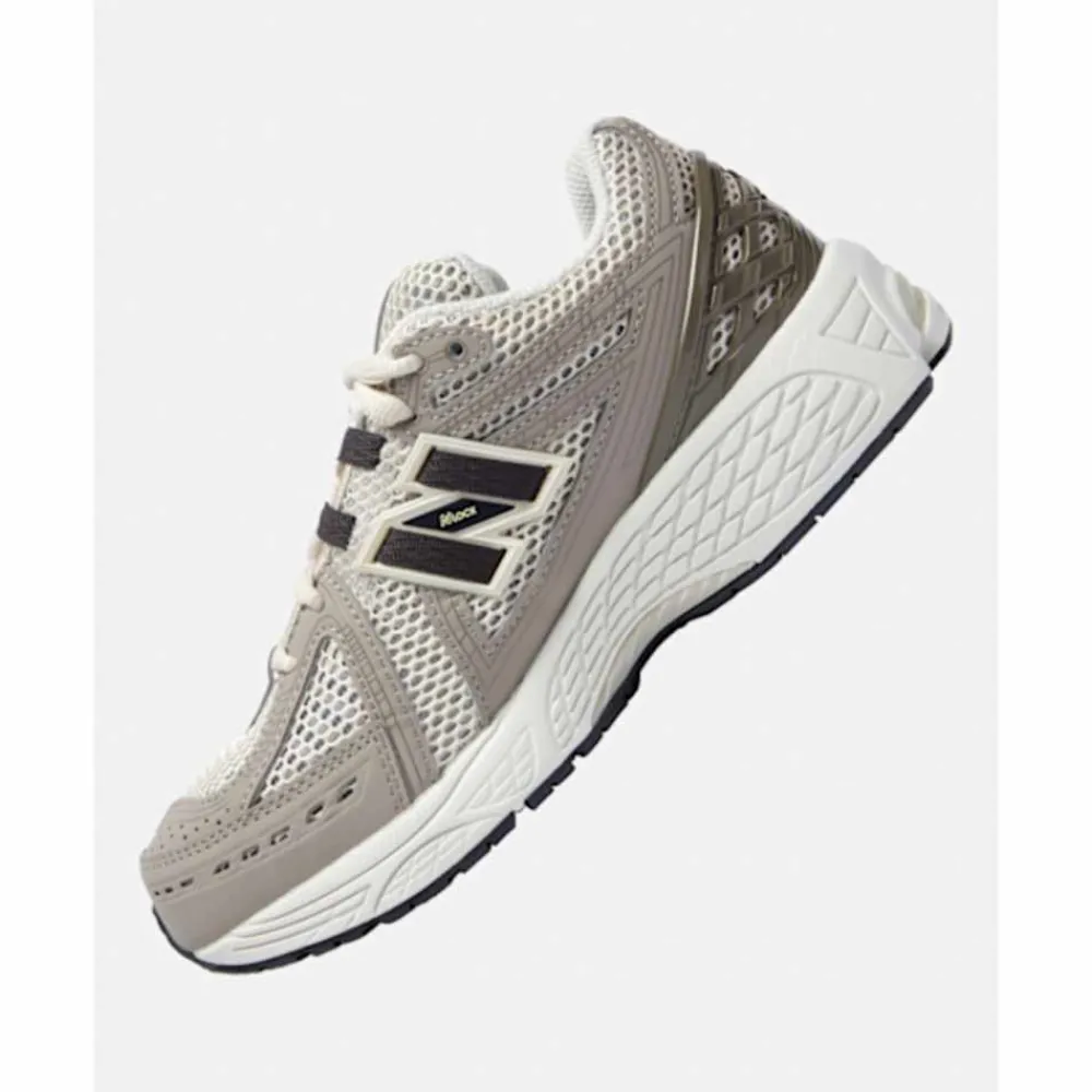 Outlet New Balance Older Kids 1906 Trainers Brown