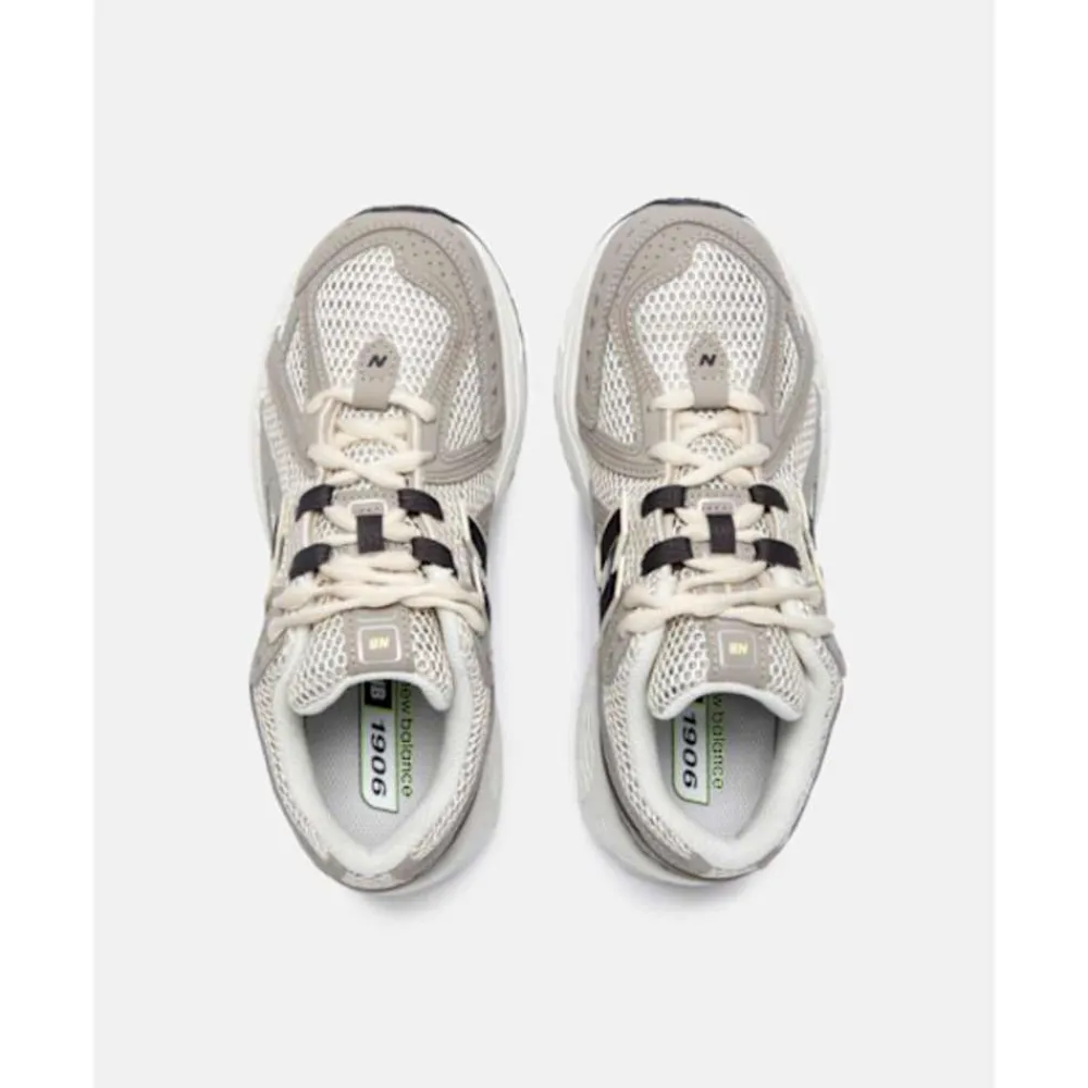 Outlet New Balance Older Kids 1906 Trainers Brown