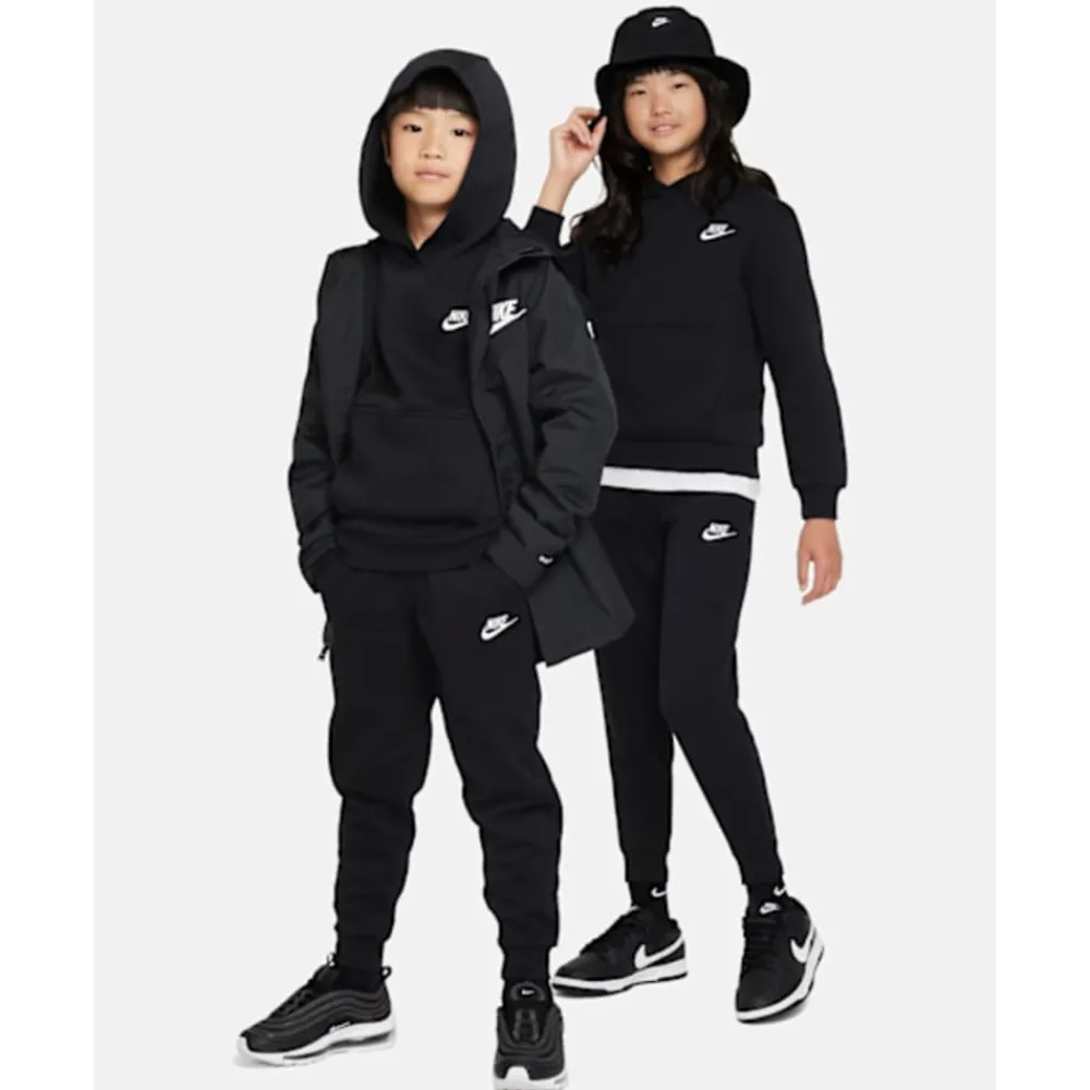 Clearance Nike Older Kids Club Fleece Joggers Black