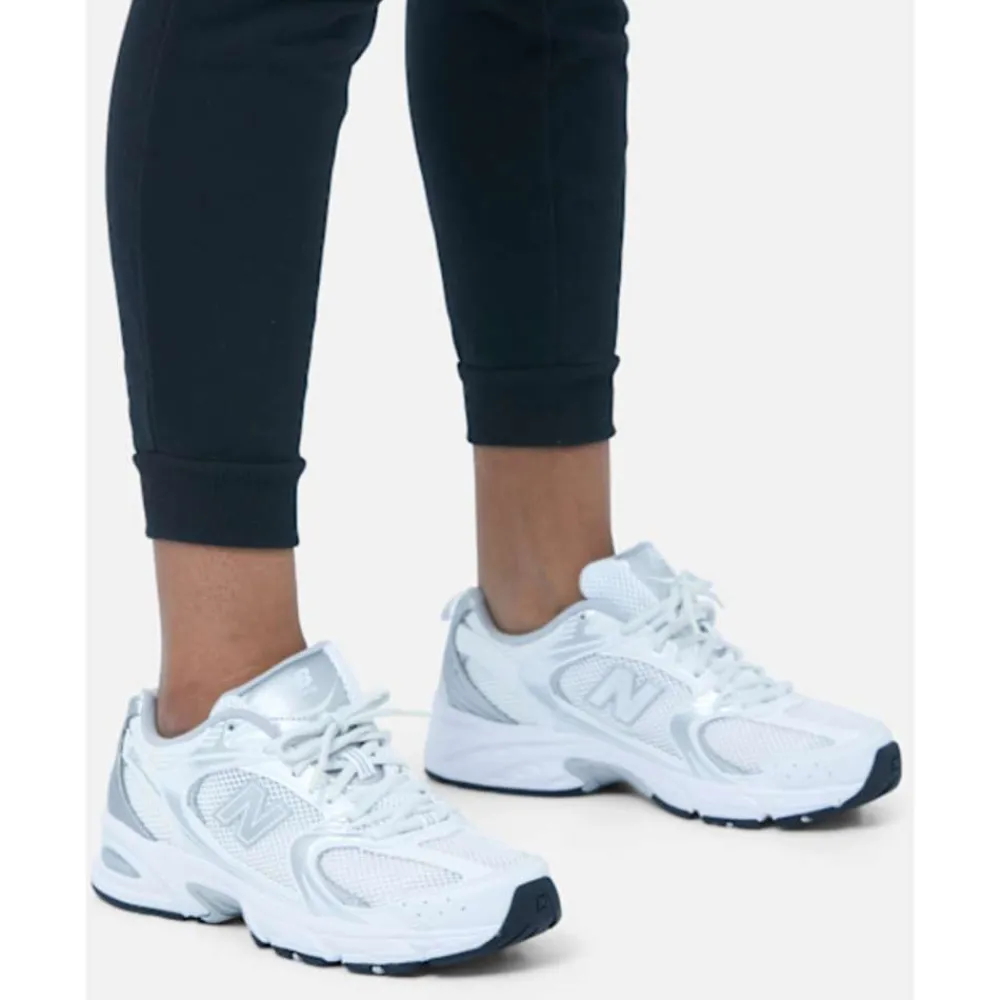 Sale New Balance Womens 530 Trainers White