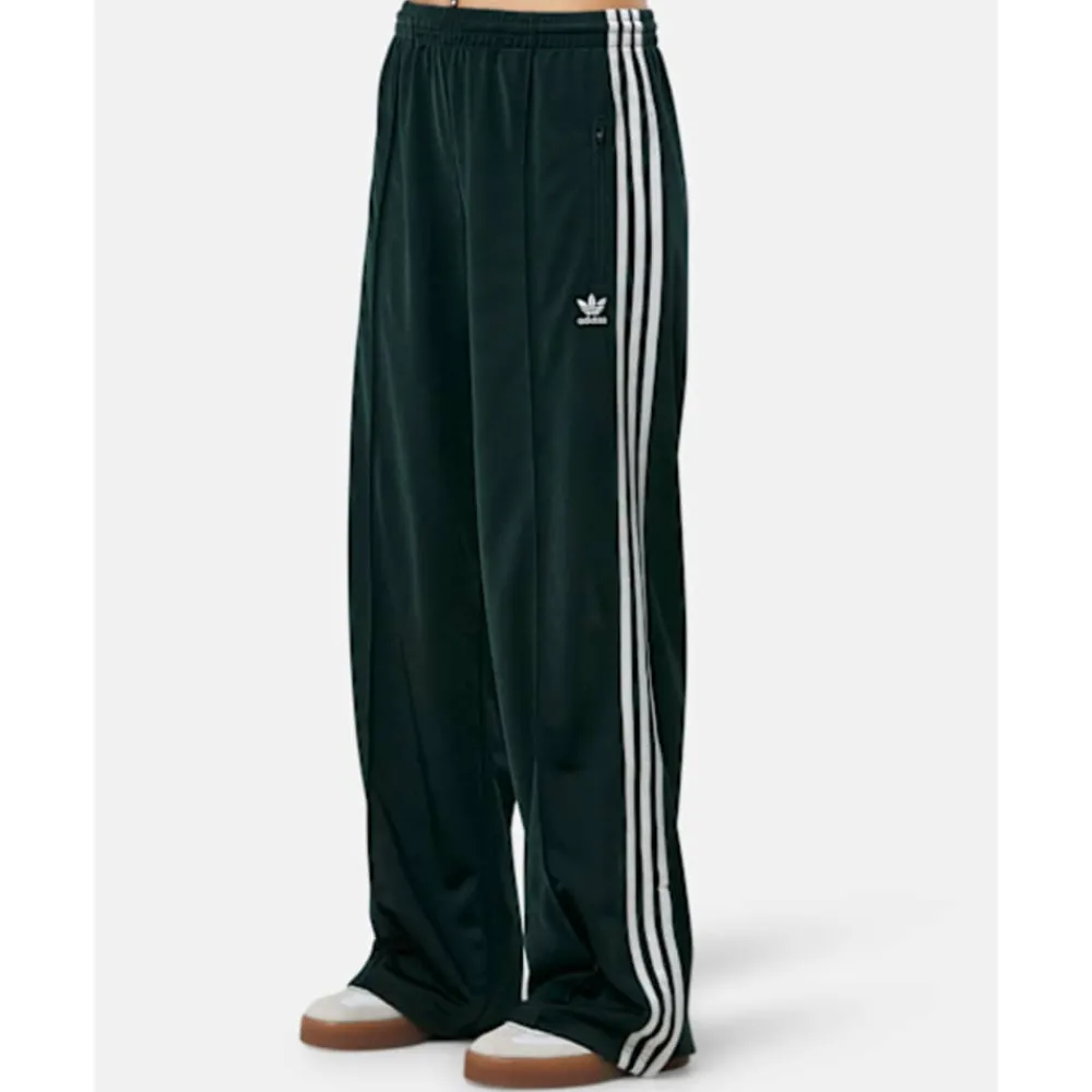 New adidas Originals Womens Firebird Track Pants Green