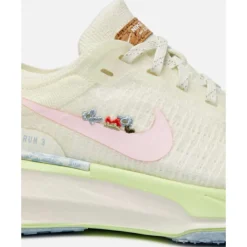 Sale Nike Womens Invincible Run 3 Cream