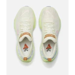 Sale Nike Womens Invincible Run 3 Cream
