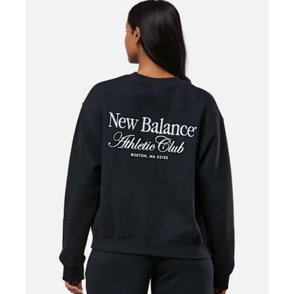 Discount New Balance Womens Linear Heritage Crew Neck Sweatshirt Black