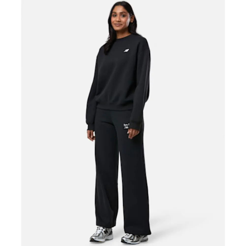 Discount New Balance Womens Linear Heritage Crew Neck Sweatshirt Black