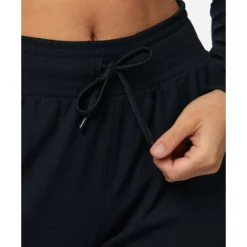 Outlet Under Armour Womens Motion Pants Black