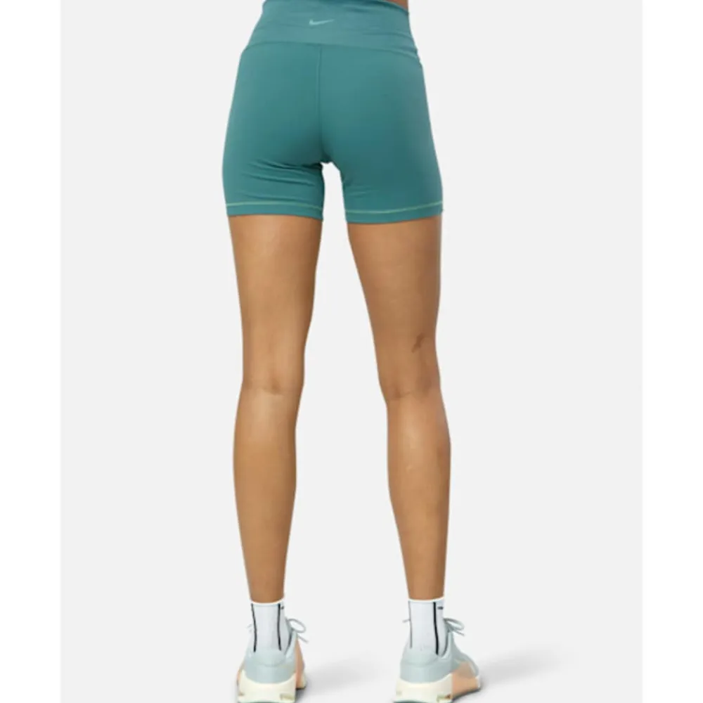 Hot Nike Womens One Rib 5 Inch Shorts Green
