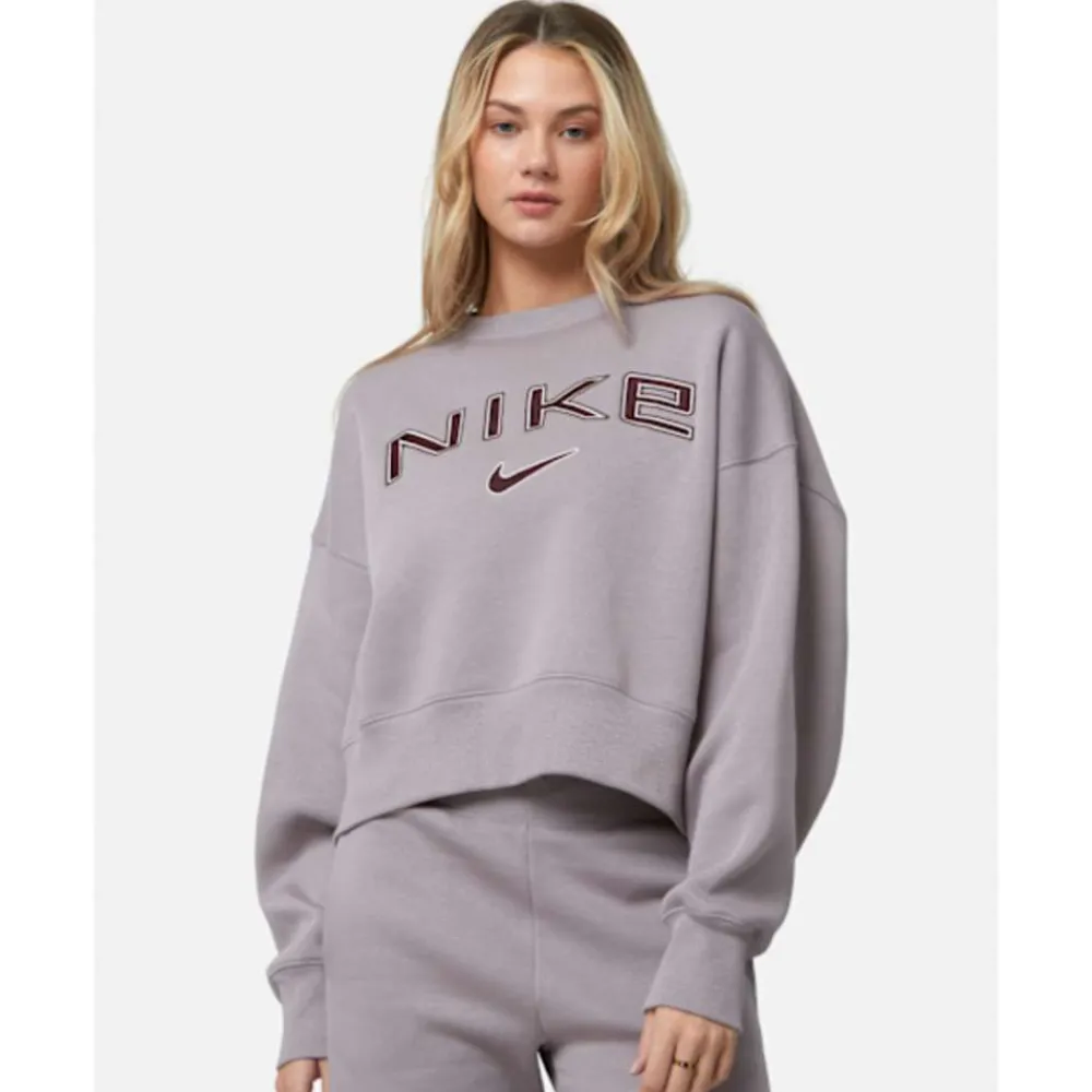 Outlet Nike Womens Phoenix Fleece Oversized Crew Neck Sweatshirt Purple