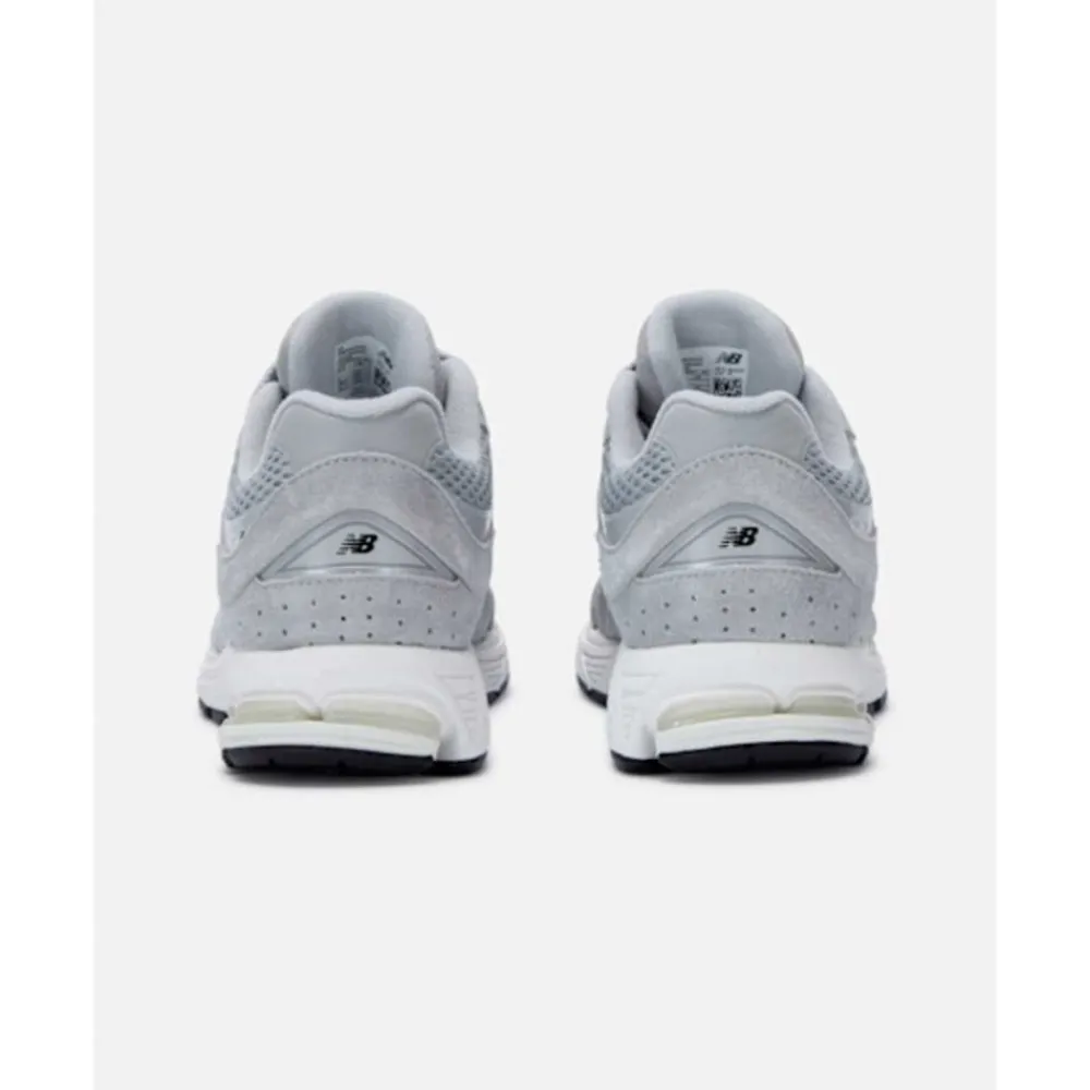 Clearance New Balance Womens 2002R Trainers Grey