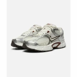 Best Nike Womens V5 RNR Cream