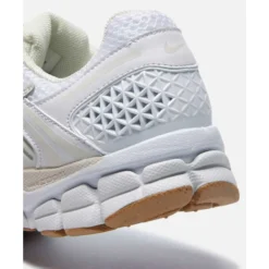 Outlet Nike Womens Zoom Vomero 5 White