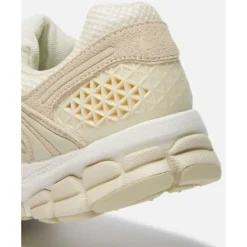 Hot Nike Womens Zoom Vomero 5 Cream