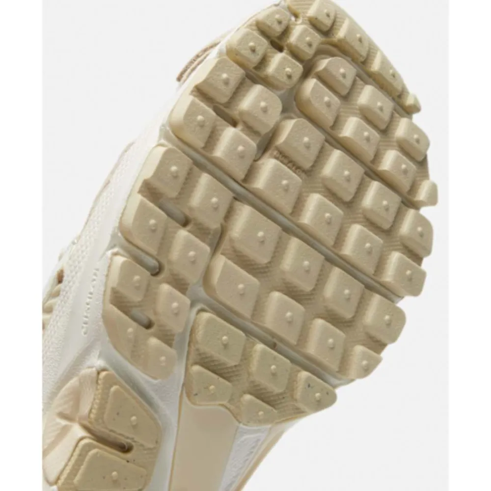 Hot Nike Womens Zoom Vomero 5 Cream